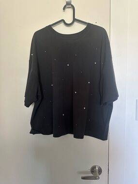 Old Navy Black Short Sleeve Top with Pearl Accents